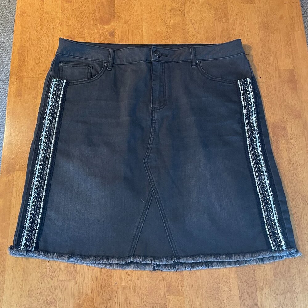 Size 14 Baccini black skirt with frayed edge and embellishments